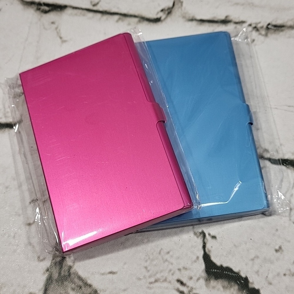 Hard Case‎ Wallet Metal ID Card Holder Lot Of 2 Pink Blue His Hers NEW